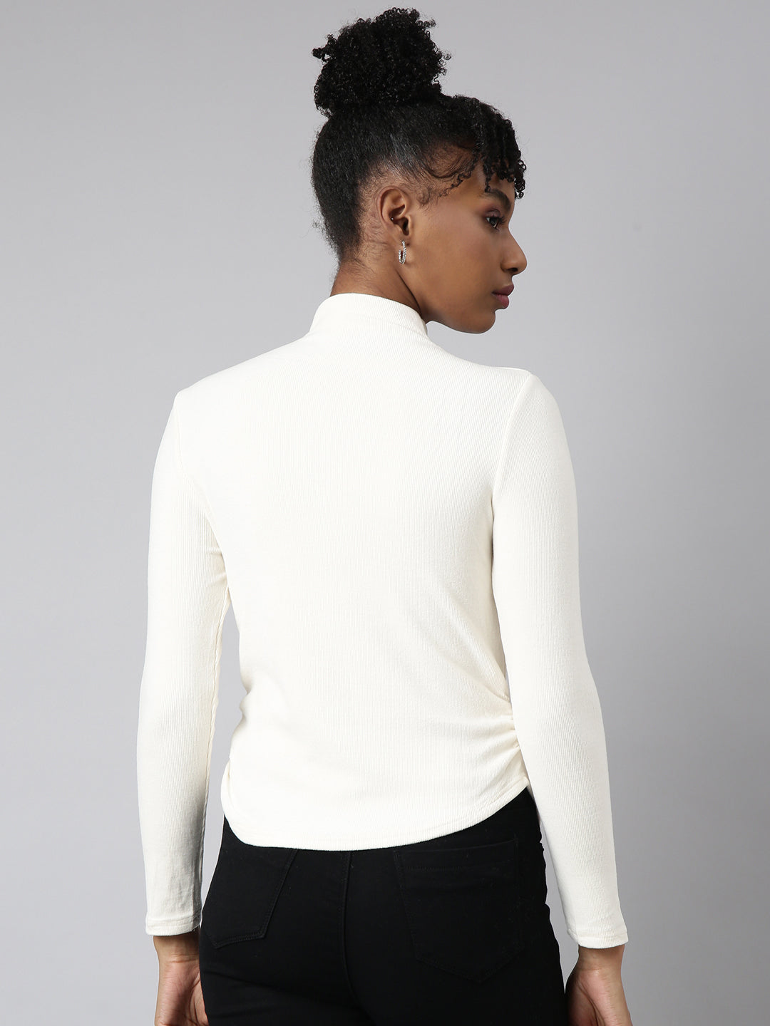 Women's Cream Pack Velvet Fitted Top Comes With Chain