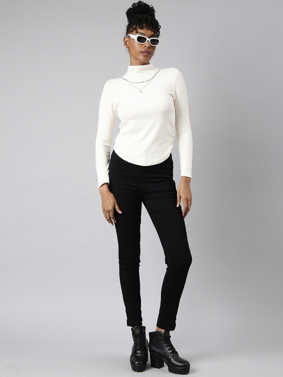 Women's Cream Pack Velvet Fitted Top Comes With Chain