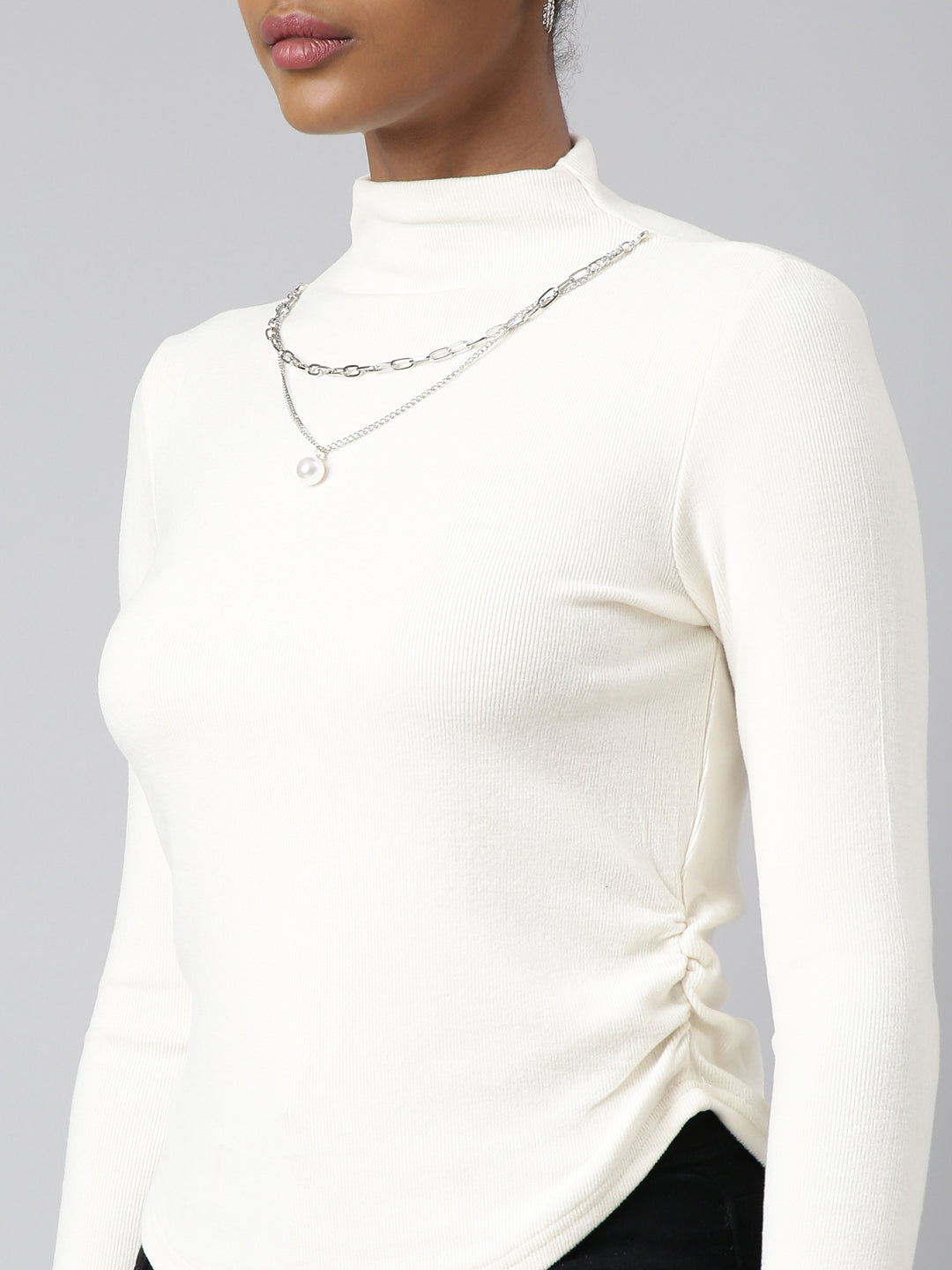 Women's Cream Pack Velvet Fitted Top Comes With Chain