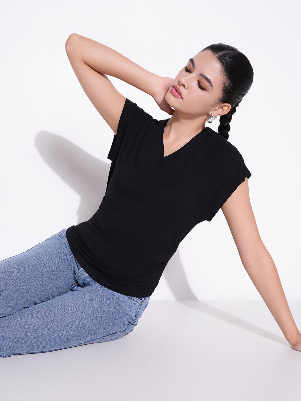 Women's Black V - Neck Extended Sleeves Top