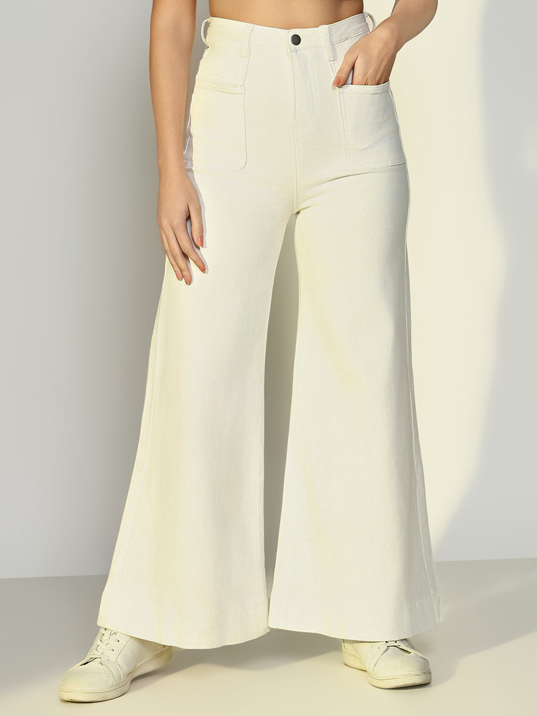 Women's White High Rise Flare Fit Jeans