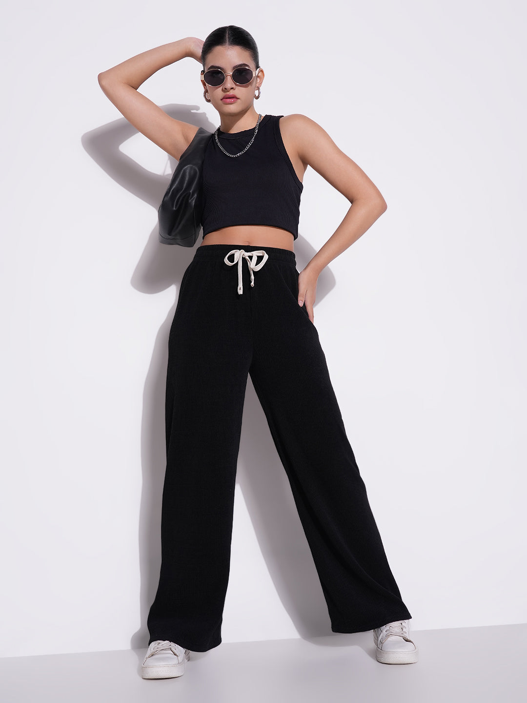 Women's Black Mid-Rise Comfort Parallel Trousers