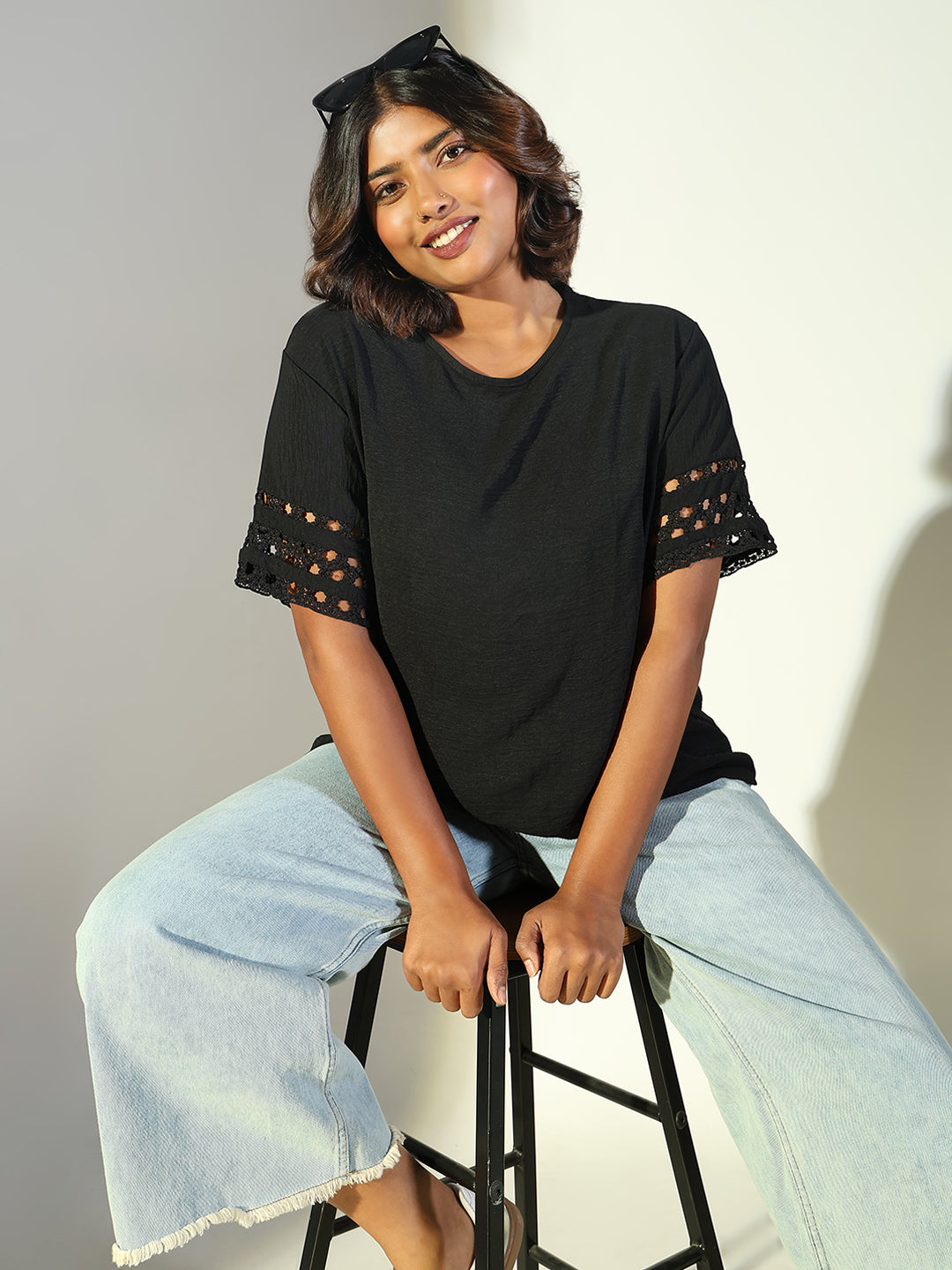 Women's Black Round Neck Top