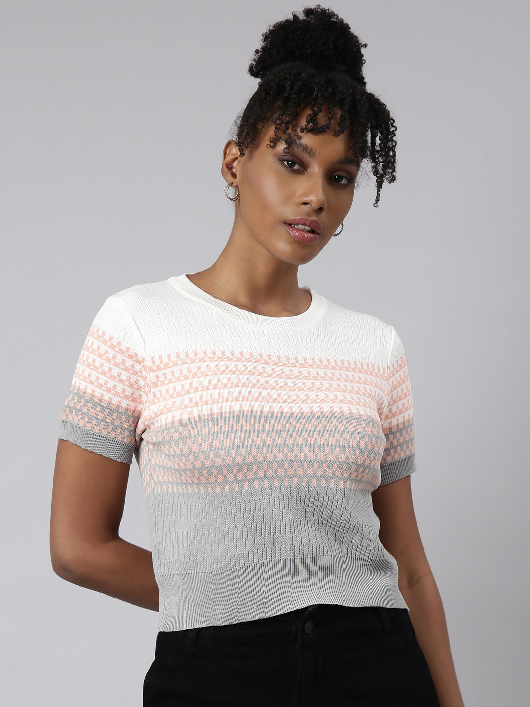 Women's Grey Geometric Fitted Top
