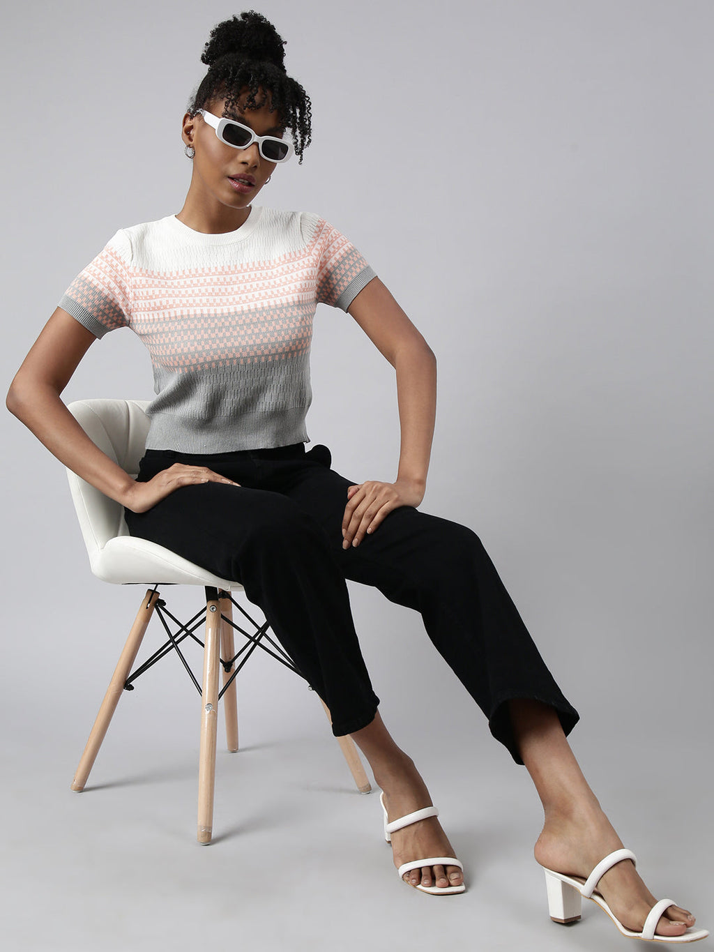 Women's Grey Geometric Fitted Top
