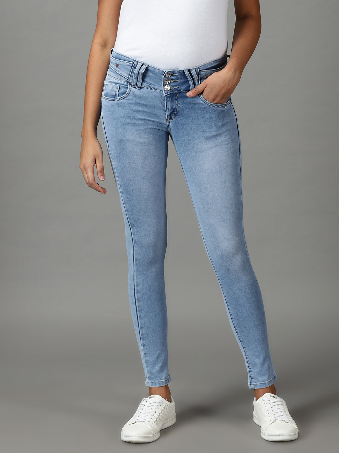 Women's Blue Slim Fit Light Fade Cotton Stretchable Jeans