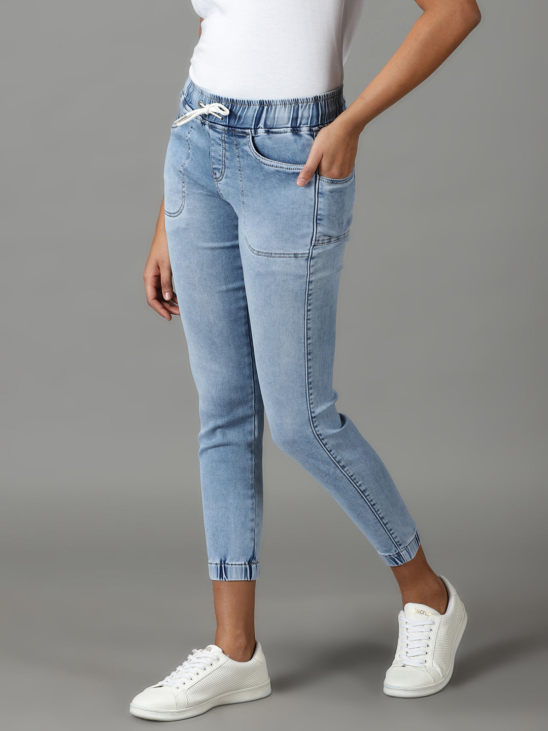 Women's Blue Jogger High-Rise Light Fade Stretchable Jeans