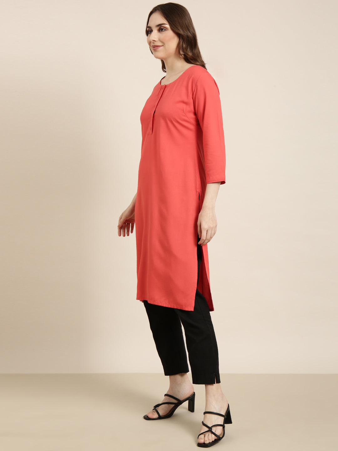 Women's Straight Red Solid Kurta