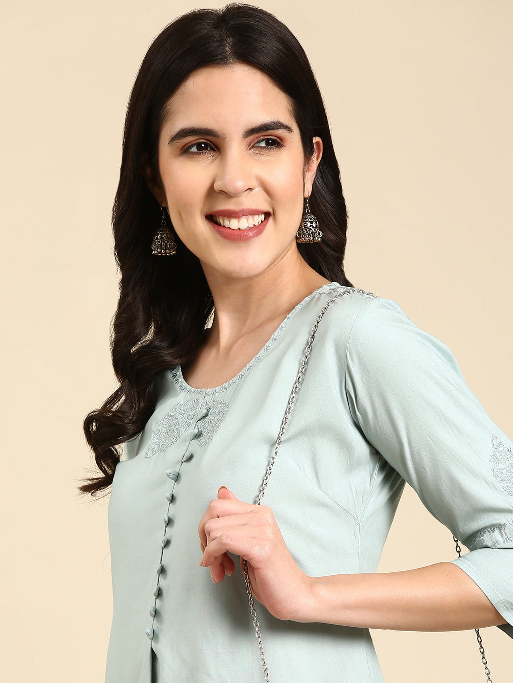 Women's Sea Green Floral Embroidered Straight Kurta