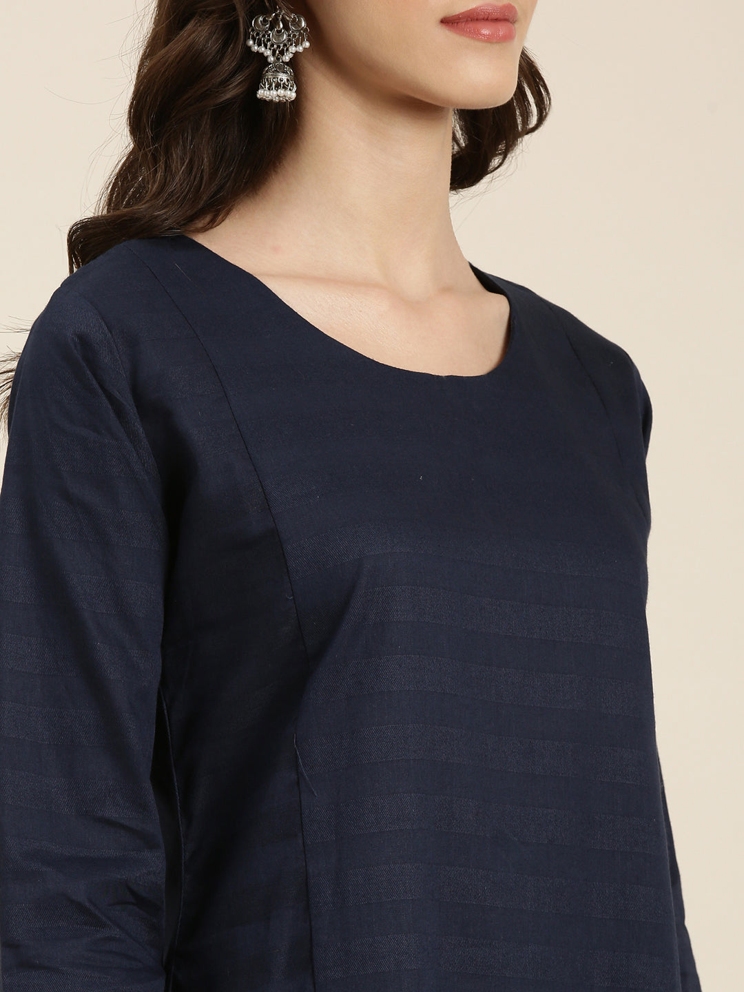 Women's Navy Blue Floral Embroidered Straight Kurta