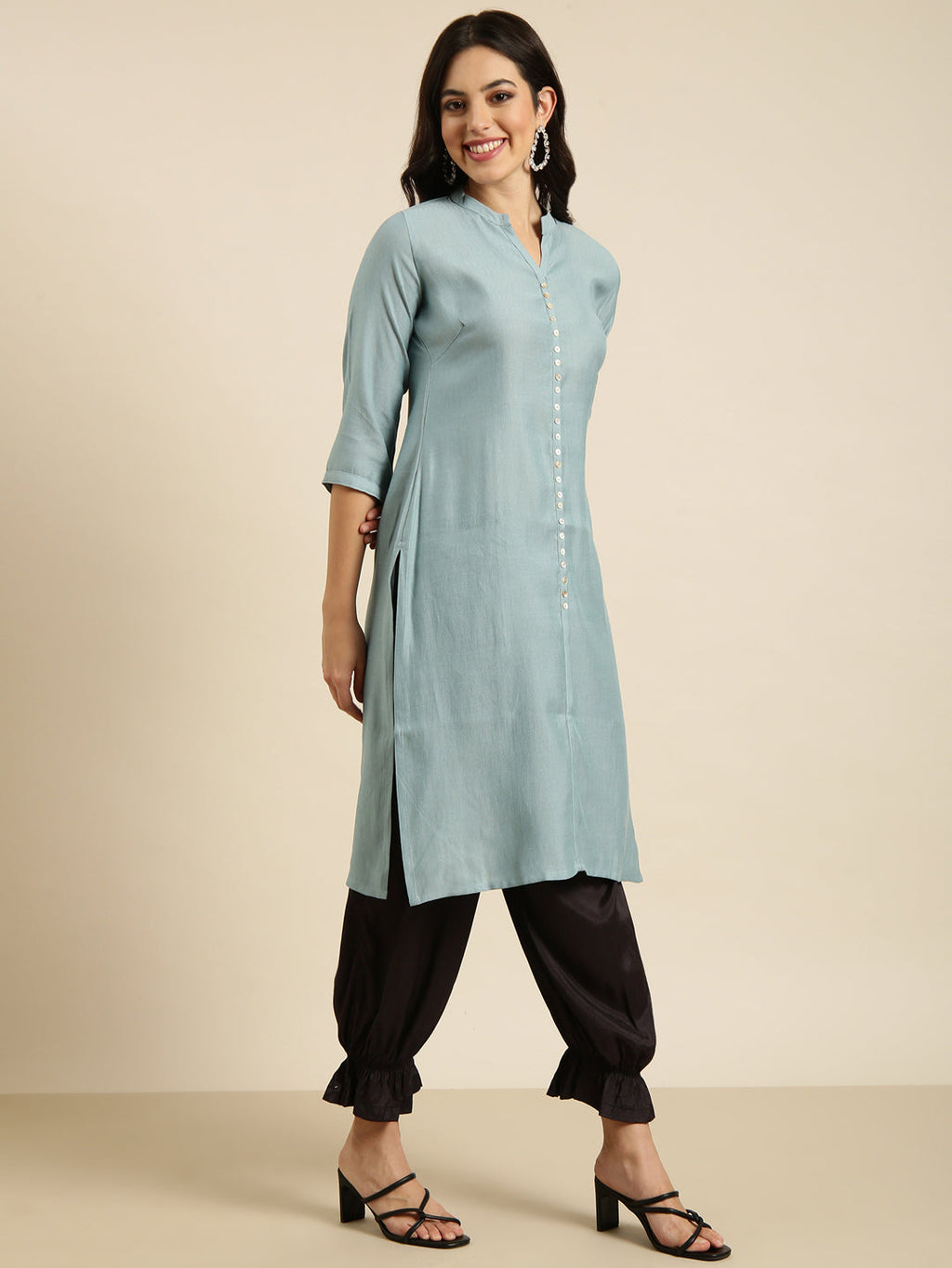 Women's Straight Grey Solid Kurta