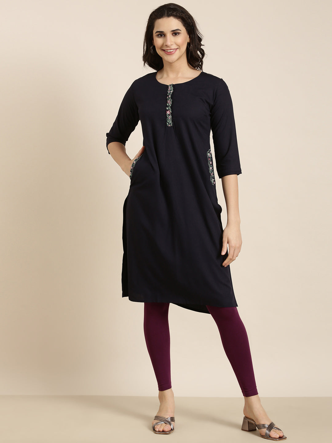 Women's Straight Navy Blue Solid Kurta