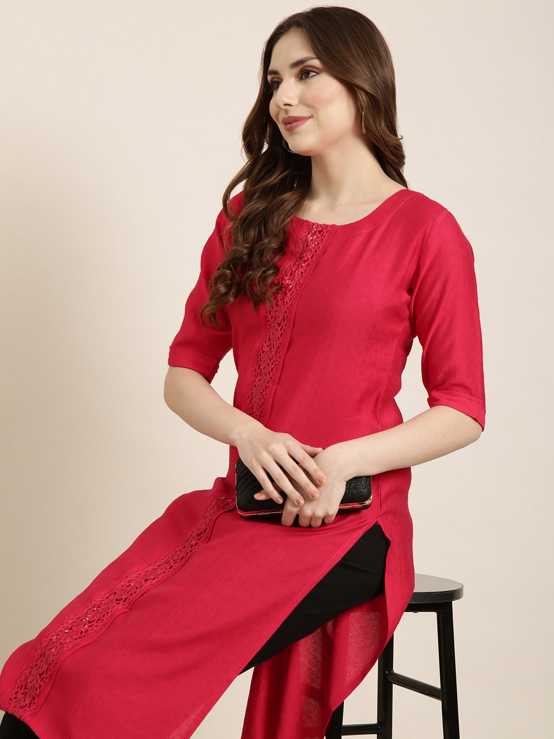 Women's Straight Pink Solid Kurta