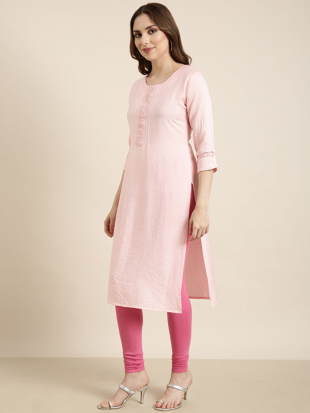 Women's Straight Pink Solid Kurta