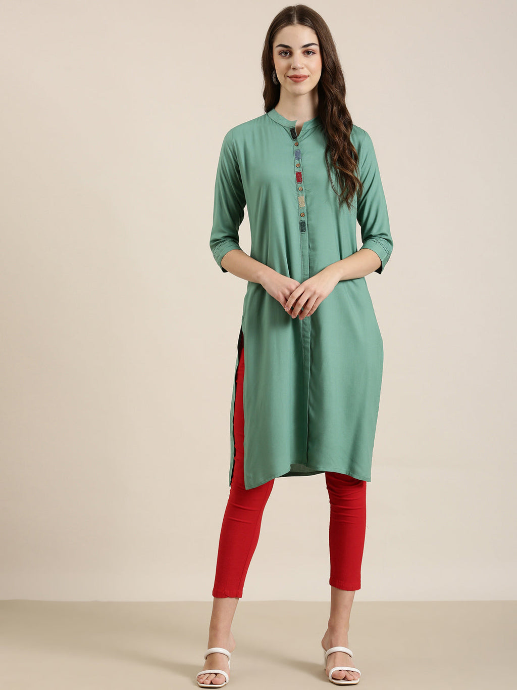 Women's Sea Green Mandarin Collar Thread Work Straight Kurta