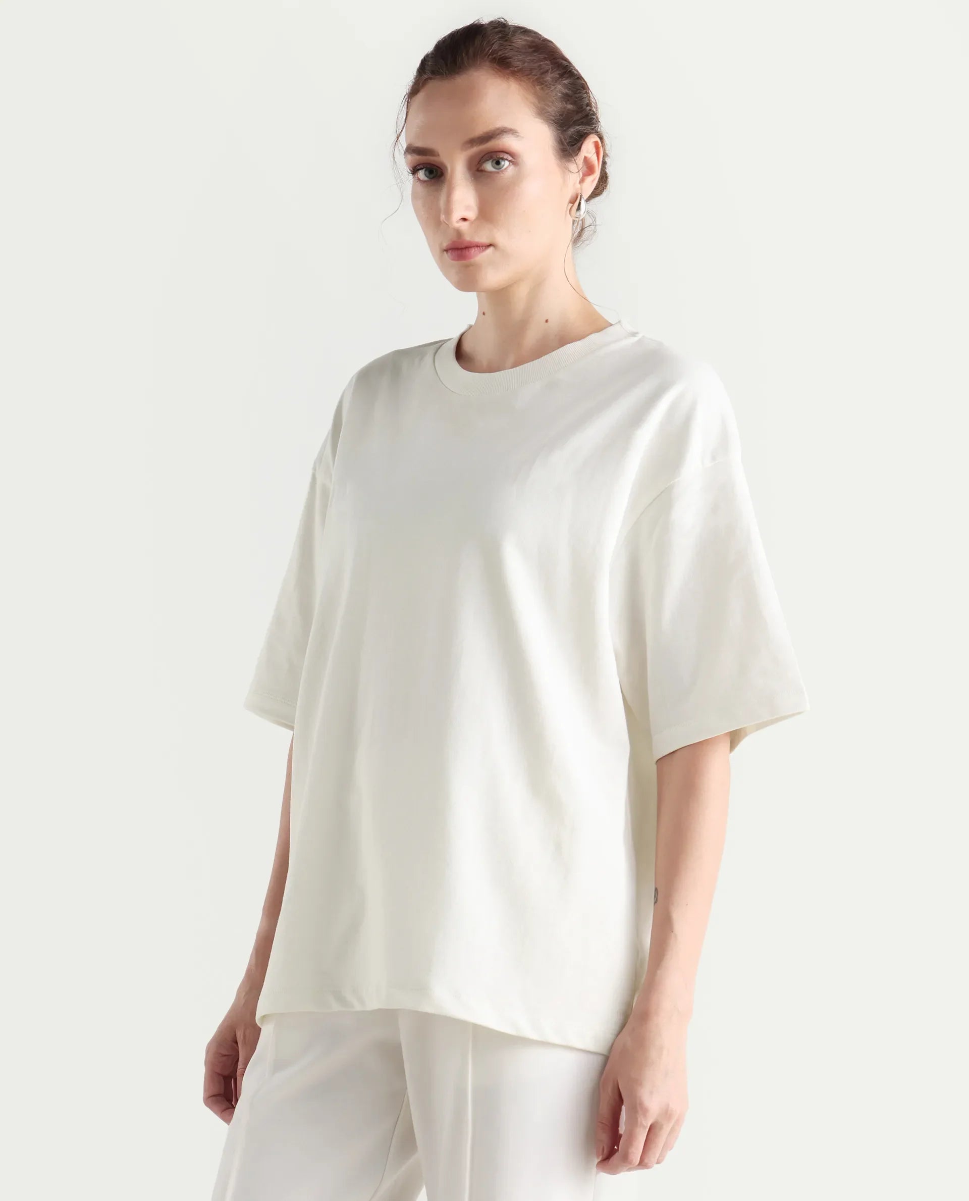 Rareism Women's Droako Off White Cotton Graphic Print Oversized T-Shirt