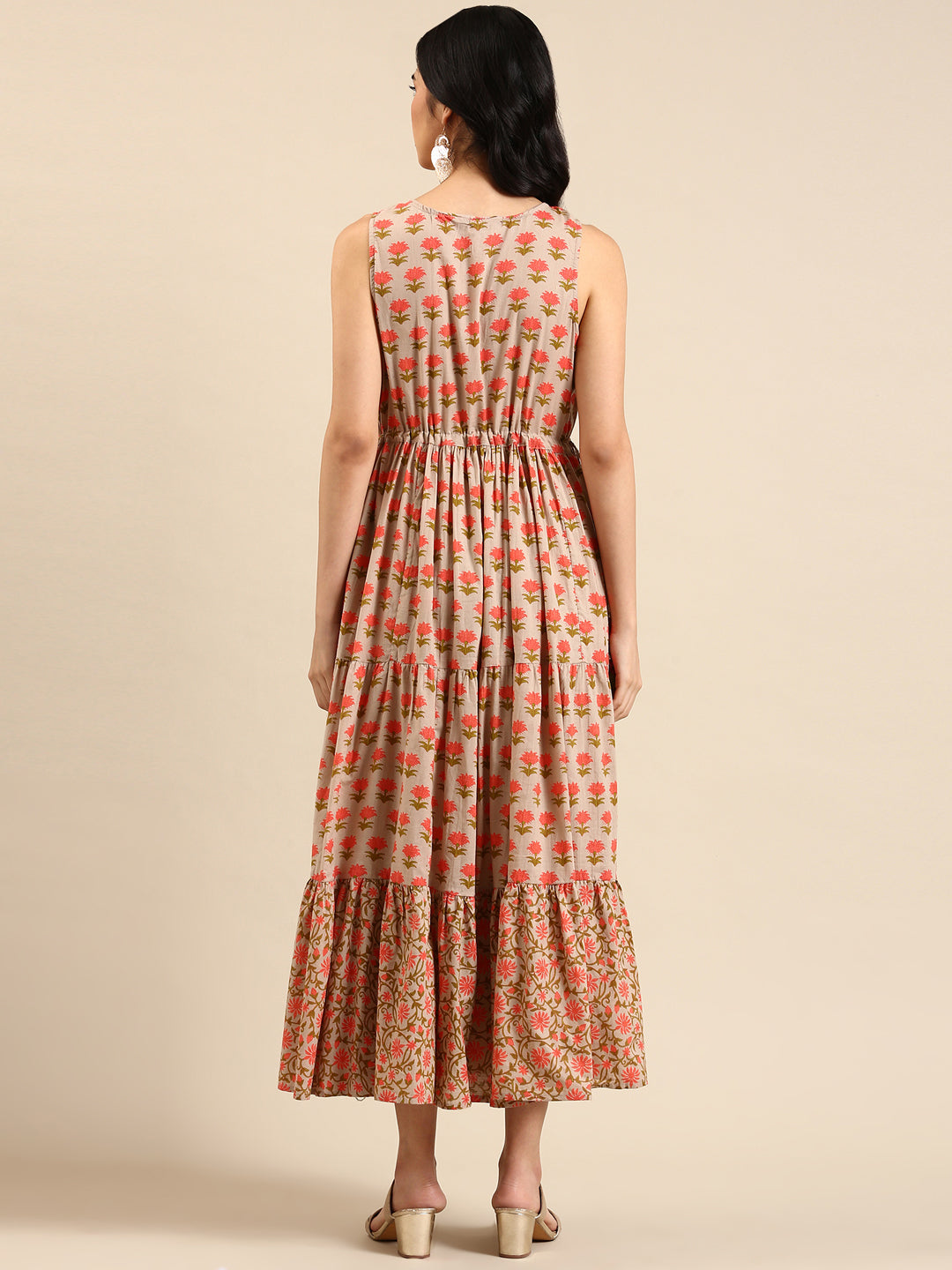 Women's Beige Floral Embroidered Floral Anarkali Kurta