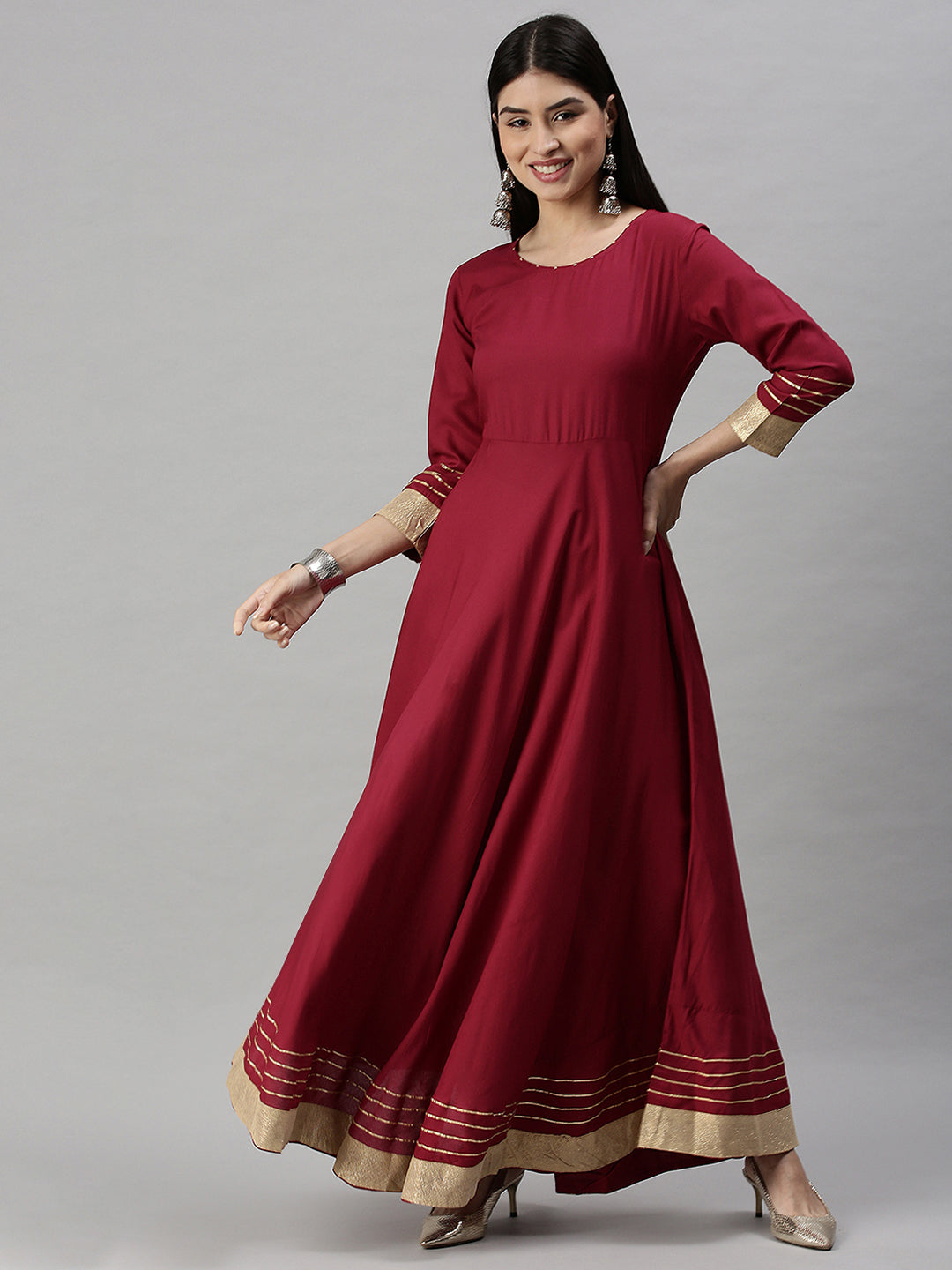 Women's Maroon Round Neck Gotta Patti Three-Quarter Sleeves Anarkali Kurta
