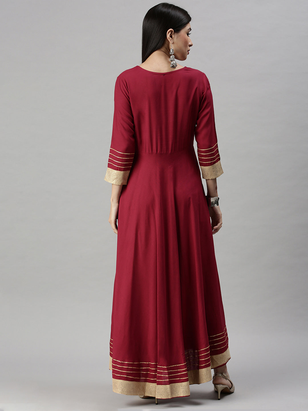 Women's Maroon Round Neck Gotta Patti Three-Quarter Sleeves Anarkali Kurta
