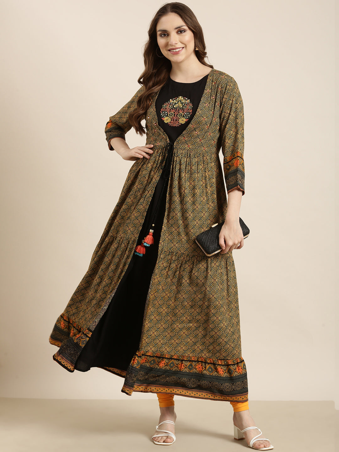 Women's Anarkali Black Solid Kurta Comes With Overcoat