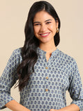 Women's Sea Green Floral Printed Straight Kurta