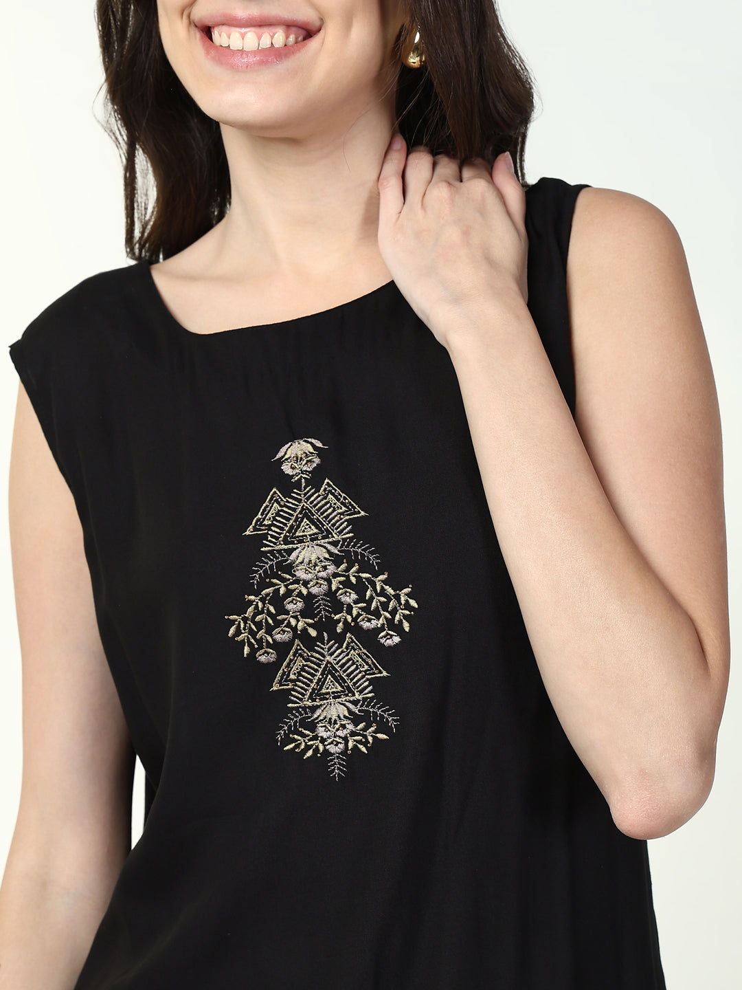 Women's Solid Black A-Line Kurta with Coat