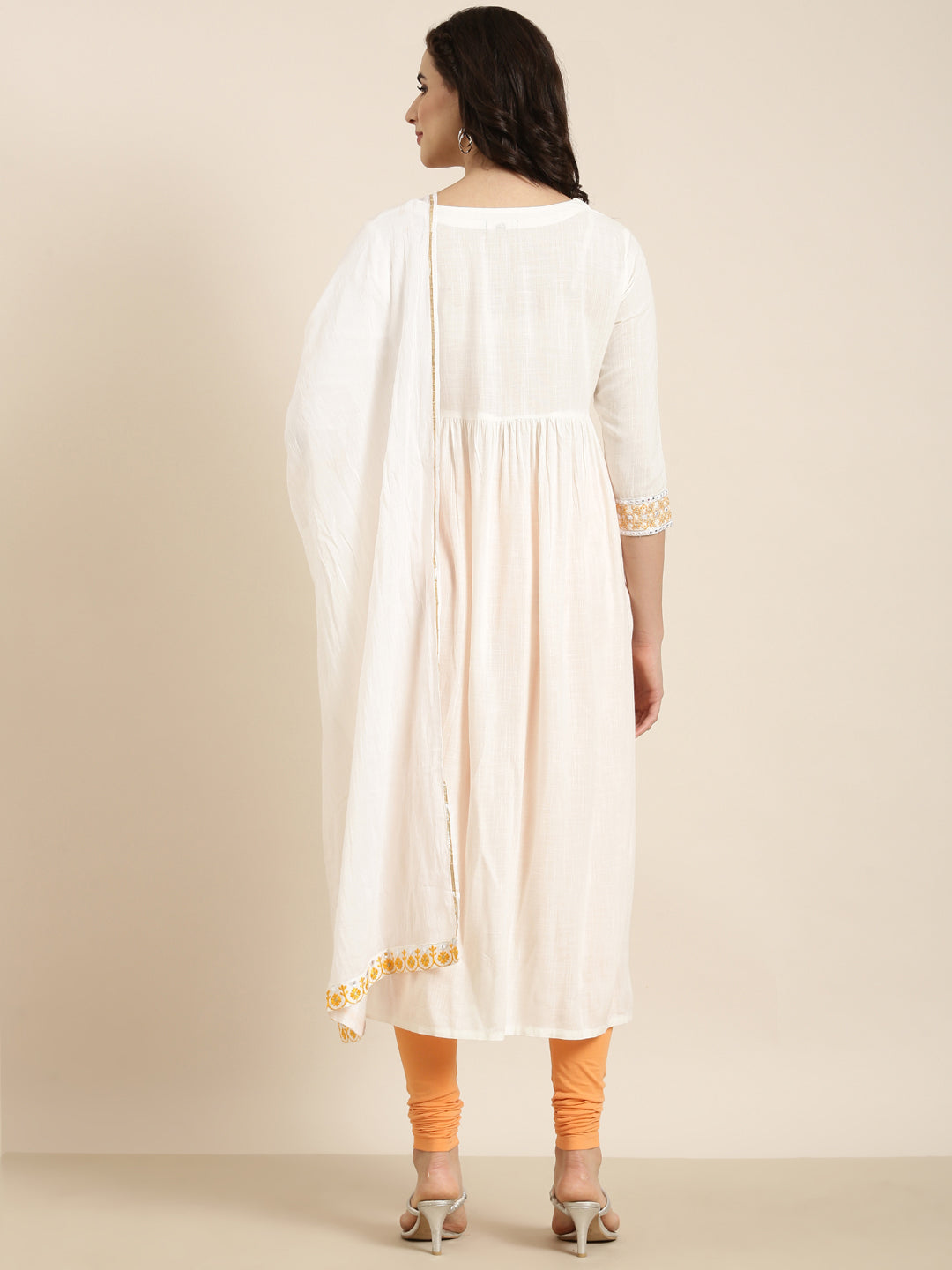 Women's Ethnic Straight Off White Solid Kurta Sets with Dupatta