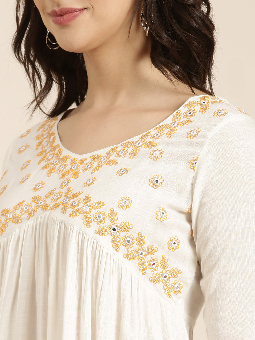 Women's Ethnic Straight Off White Solid Kurta Sets with Dupatta