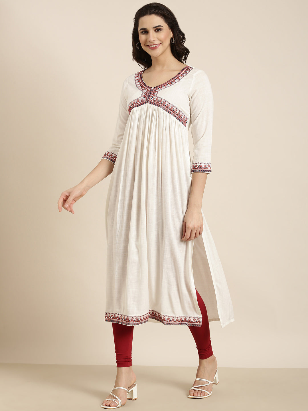 Women's Anarkali Cream Solid Kurta Sets with Dupatta