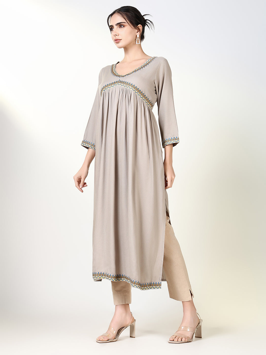 Women's Ethnic Grey Solid Anarkali Kurta with Dupatta