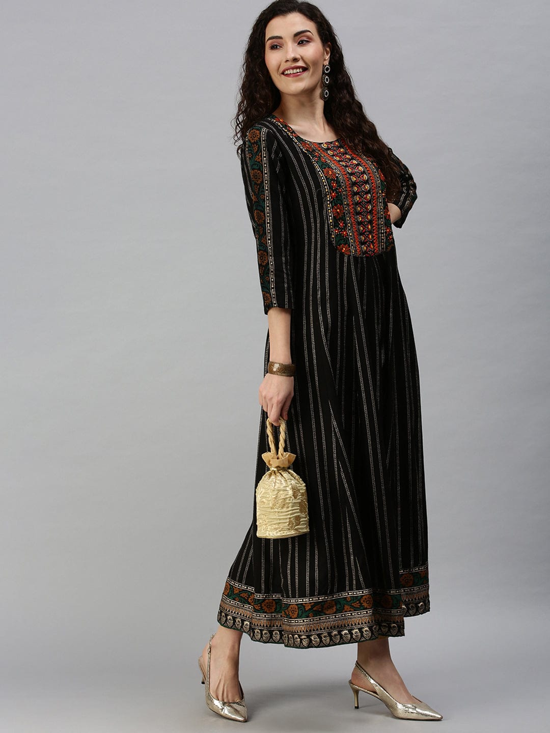 Women's Yoke Design Black Anarkali Kurta