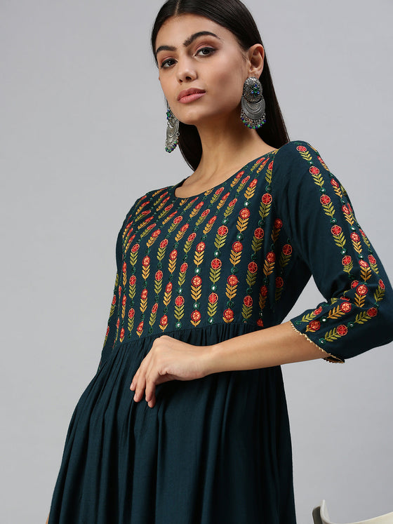 Women's Blue Floral Printed Embroidered Thread Work Anarkali Kurta