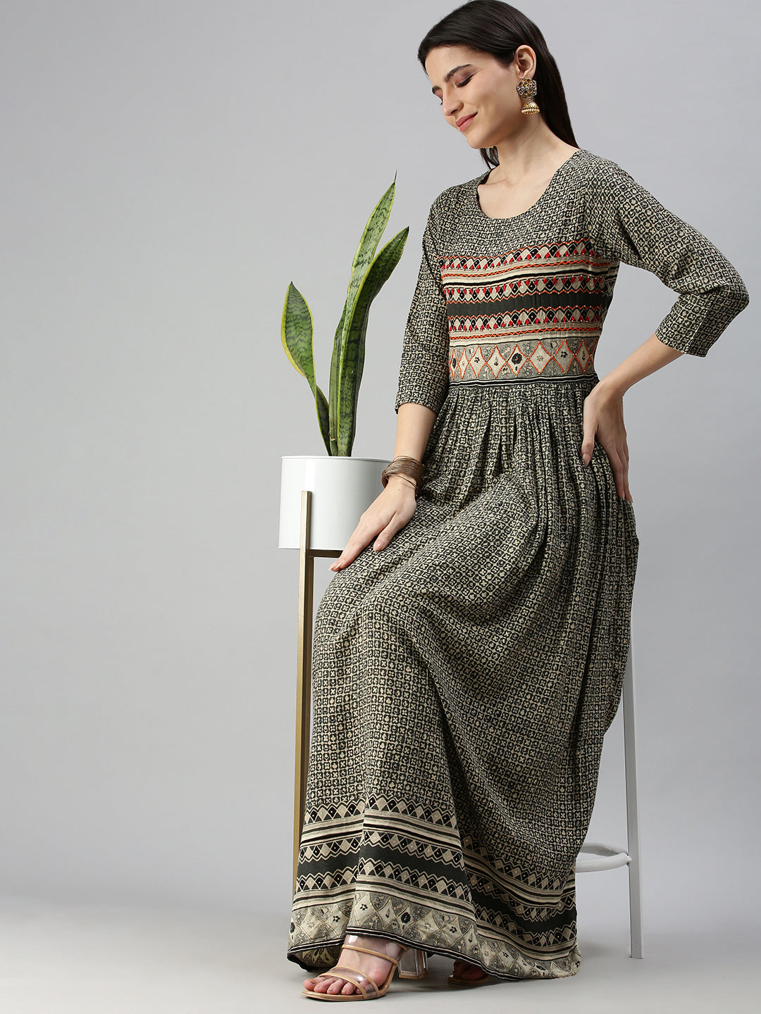 Women's Olive Ethnic Motifs Printed Anarkali Kurta