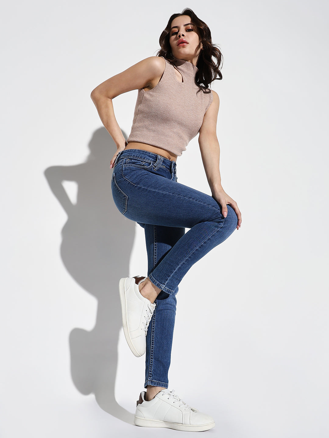 Women's Blue Comfort Slim Fit Light Fade Stretchable Jeans