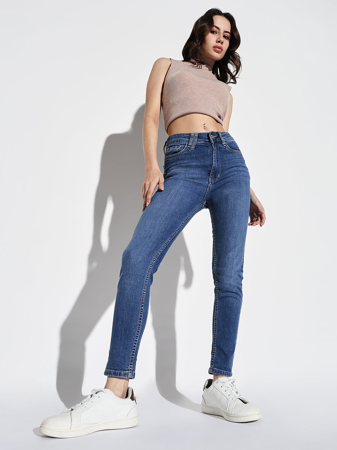 Women's Blue Comfort Slim Fit Light Fade Stretchable Jeans
