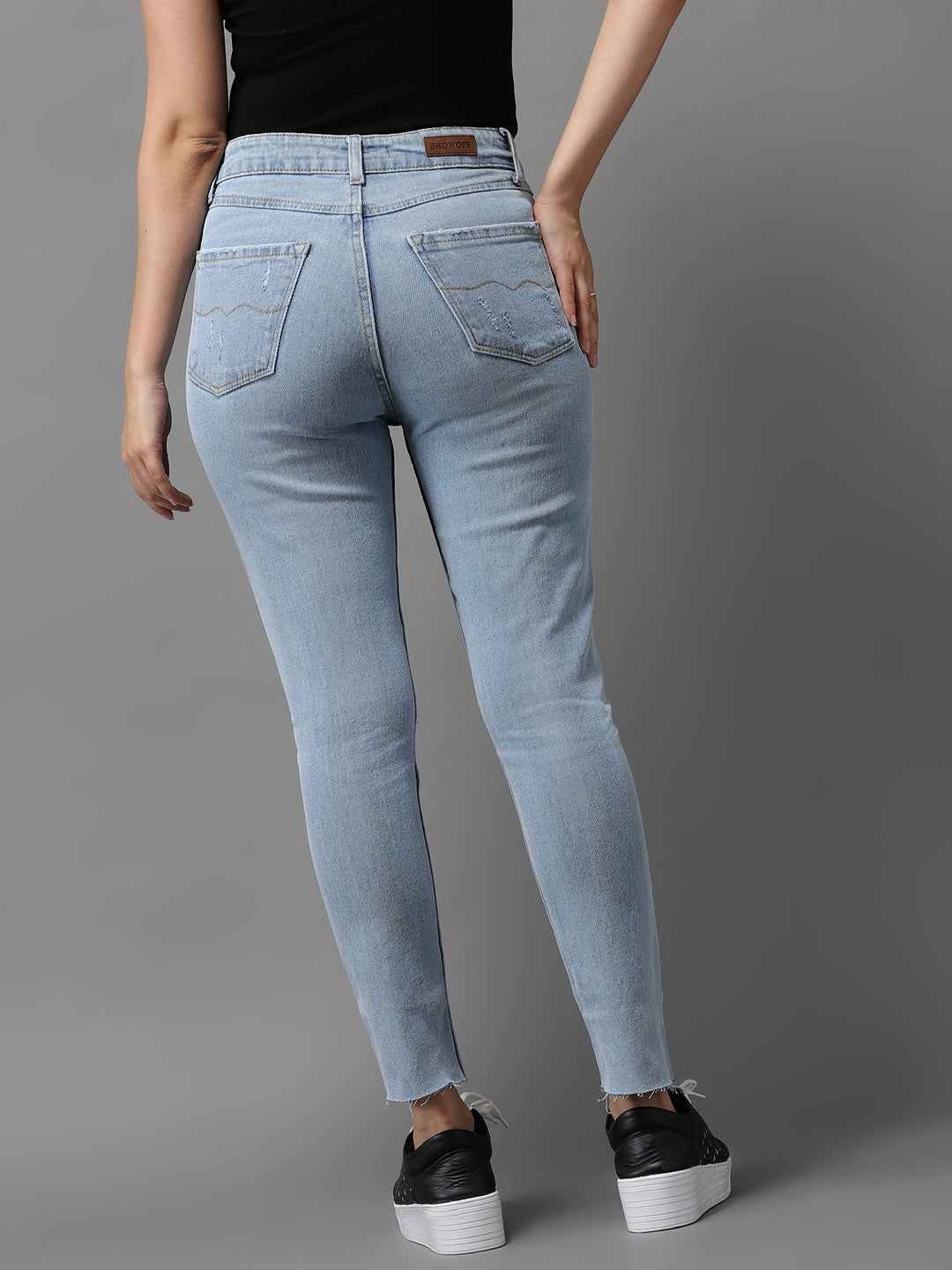 Women's Blue Slim Fit High-Rise Mildly Distressed Heavy Fade Stretchable Jeans