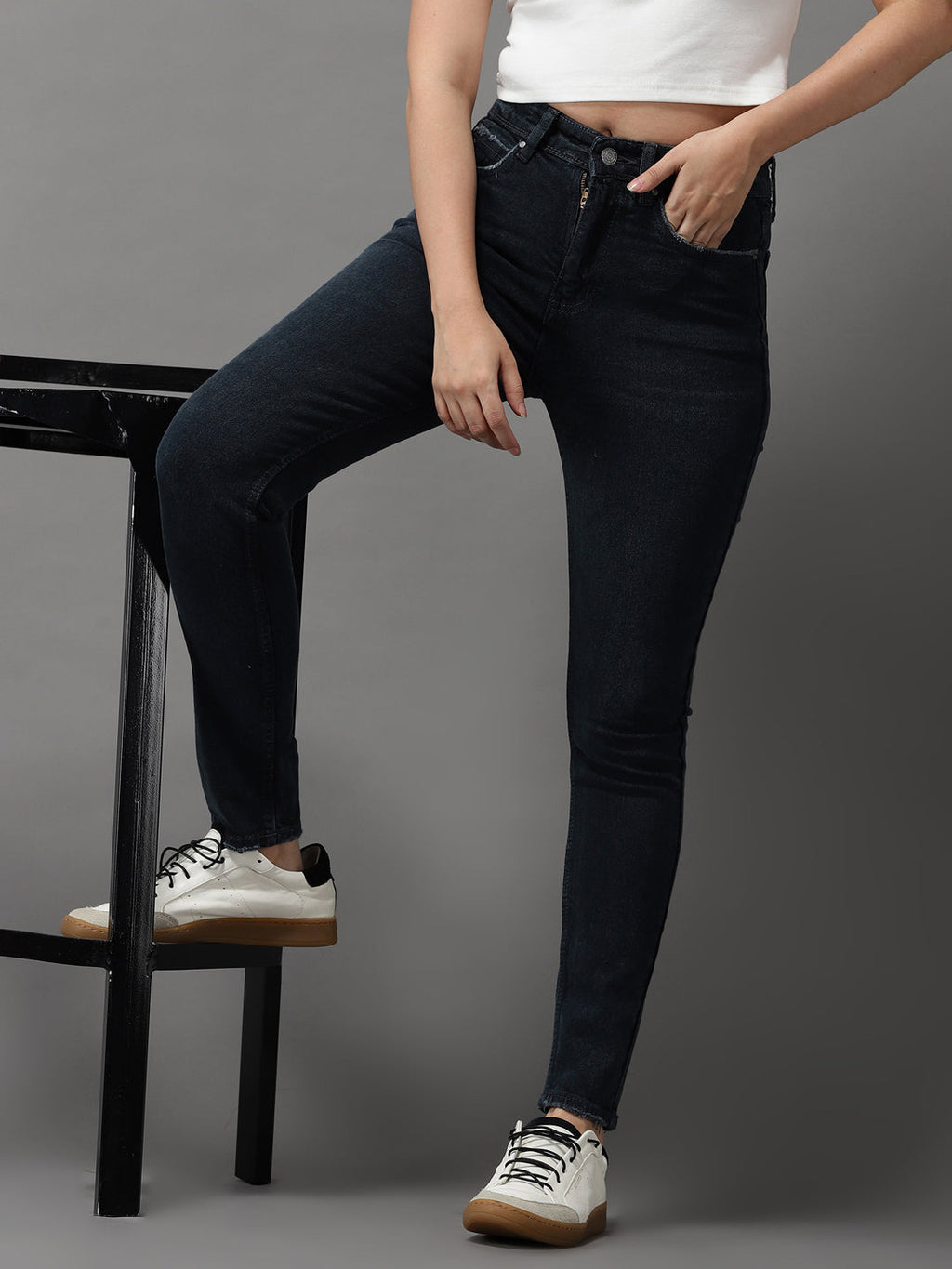 Women's Grey Jean Slim Fit High-Rise Stretchable Jeans