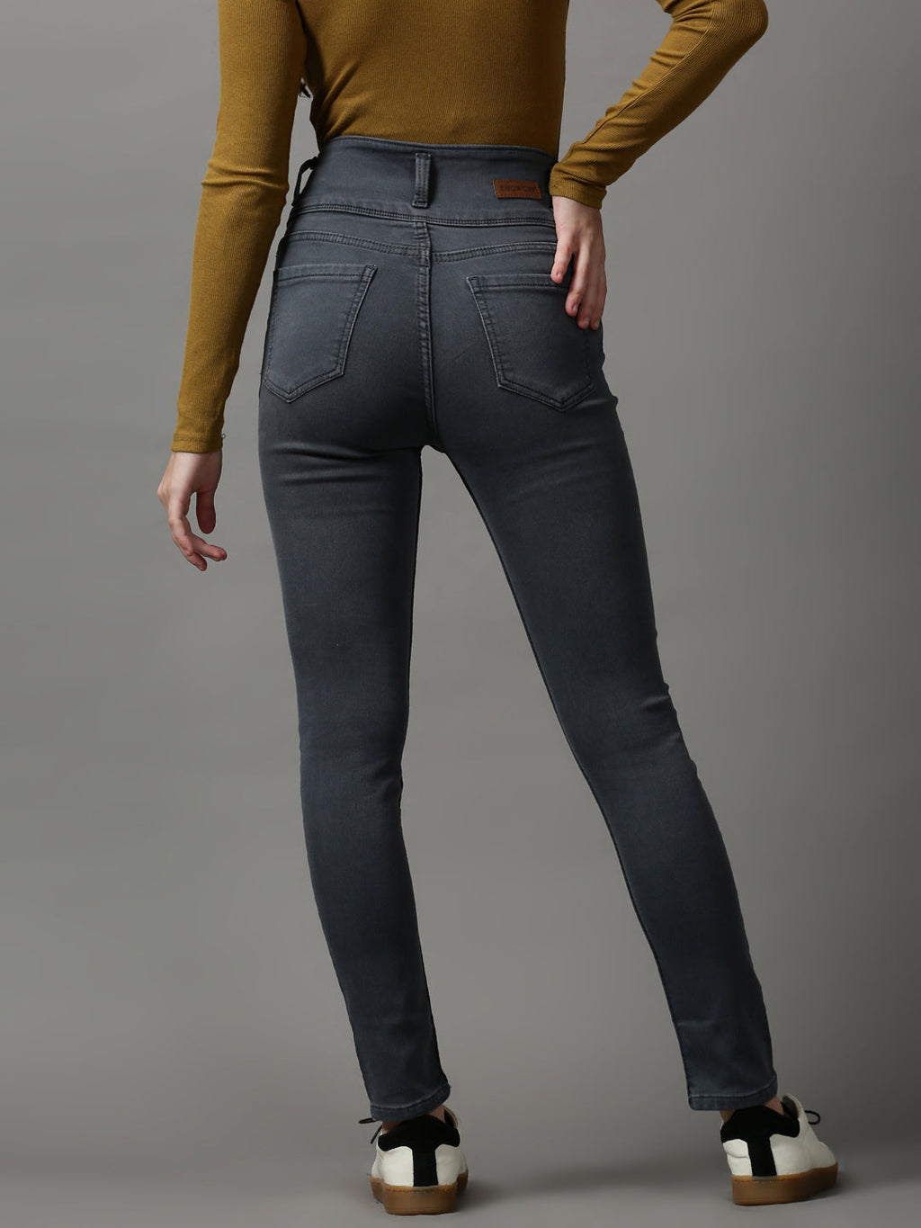 Women's Grey Skinny Fit High-Rise Clean Look Light Fade Stretchable Denim Jeans