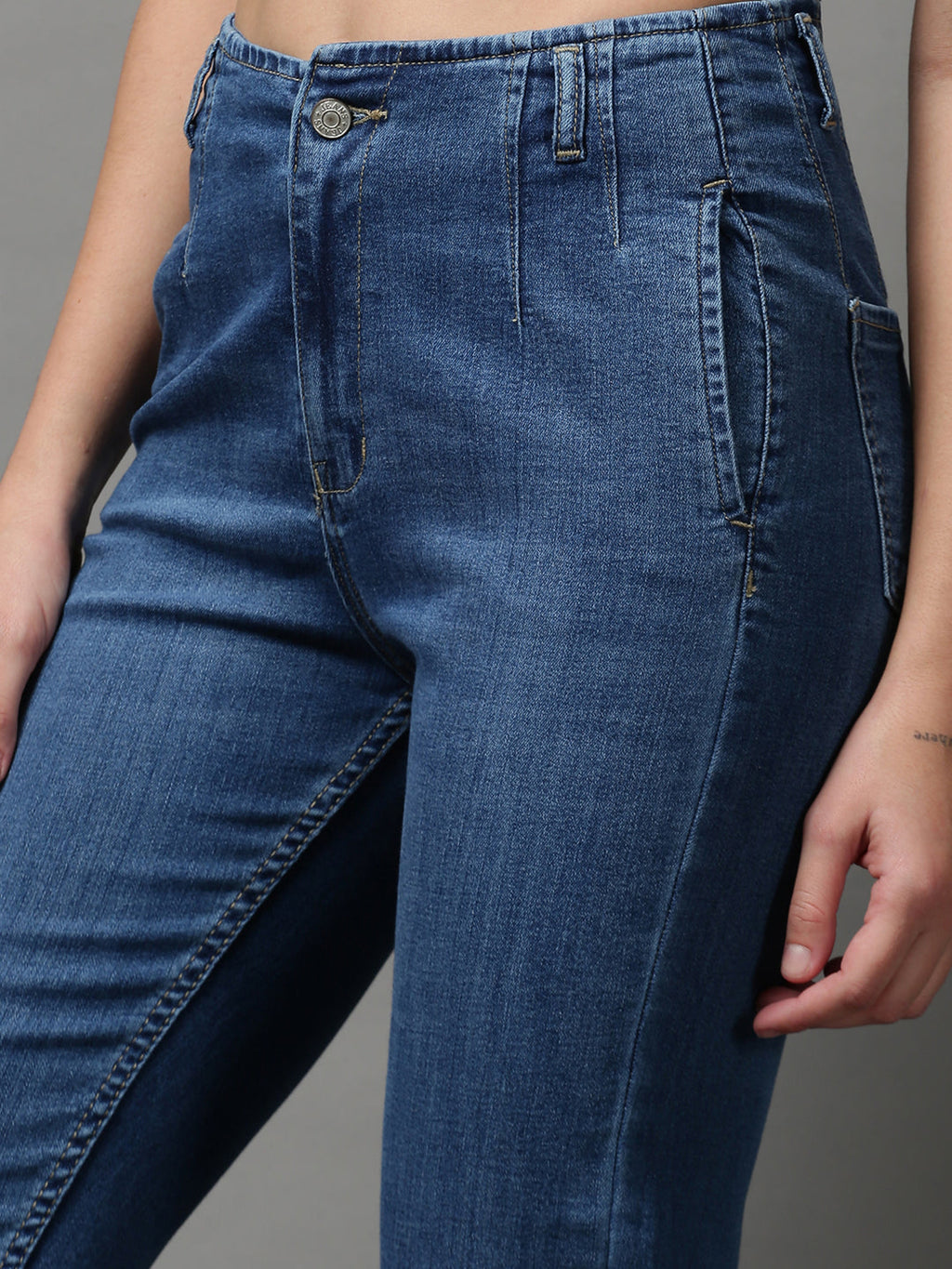 Women's Blue Light Fade Wide Leg Denim Jeans