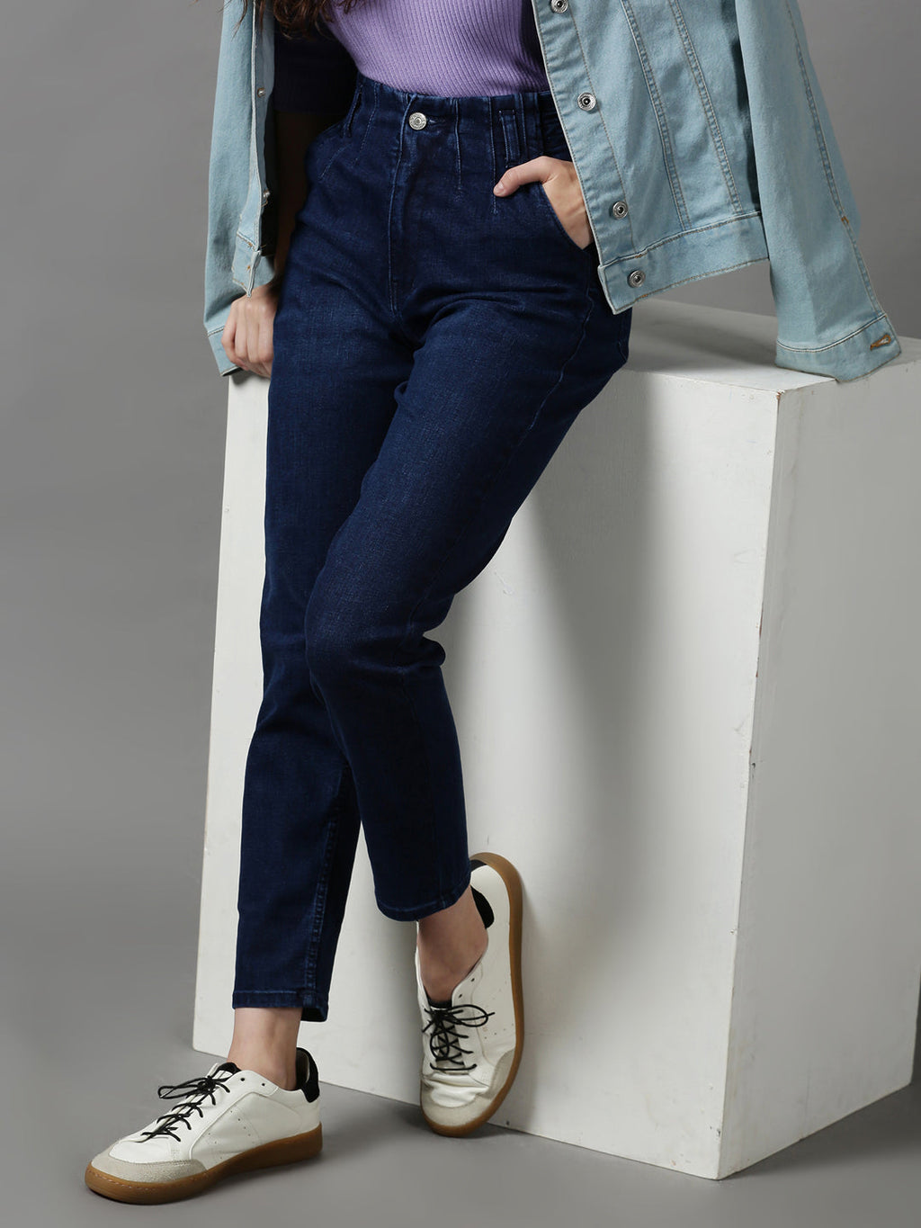 Women's Navy Blue Boyfriend Fit Stretchable Denim Jeans