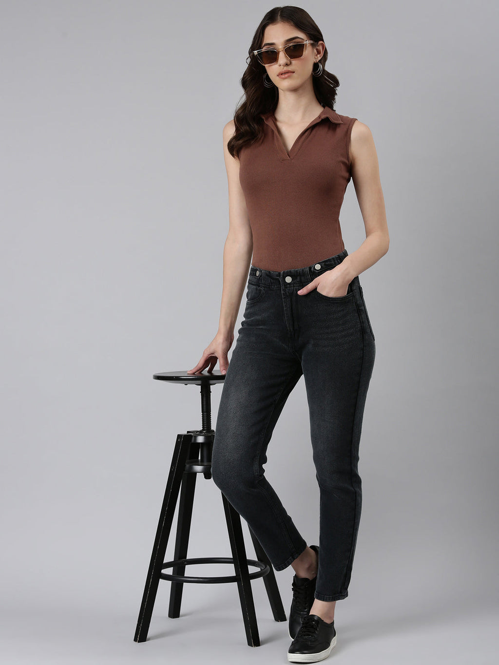 Women's Dark Grey Jean Light Fade High-Rise Cropped Denim Jeans