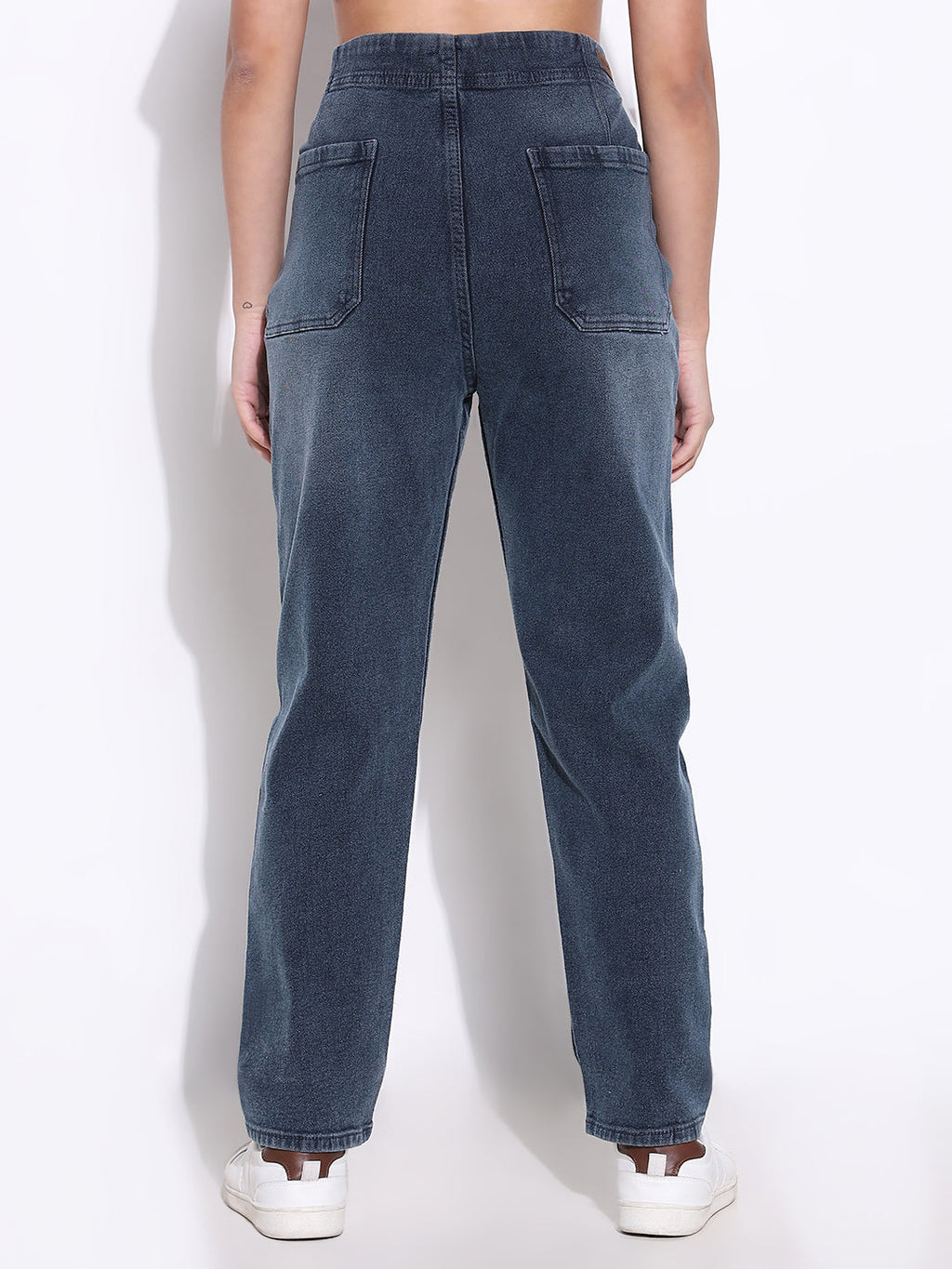 Women's Blue Comfort Straight Fit Light Fade Acid Wash Stretchable Jeans