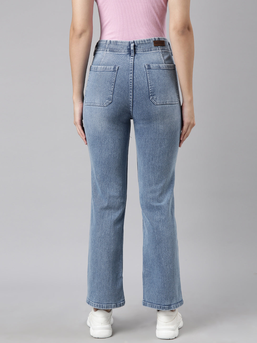 Women's Blue Straight Fit Light Fade Stretchable Jeans