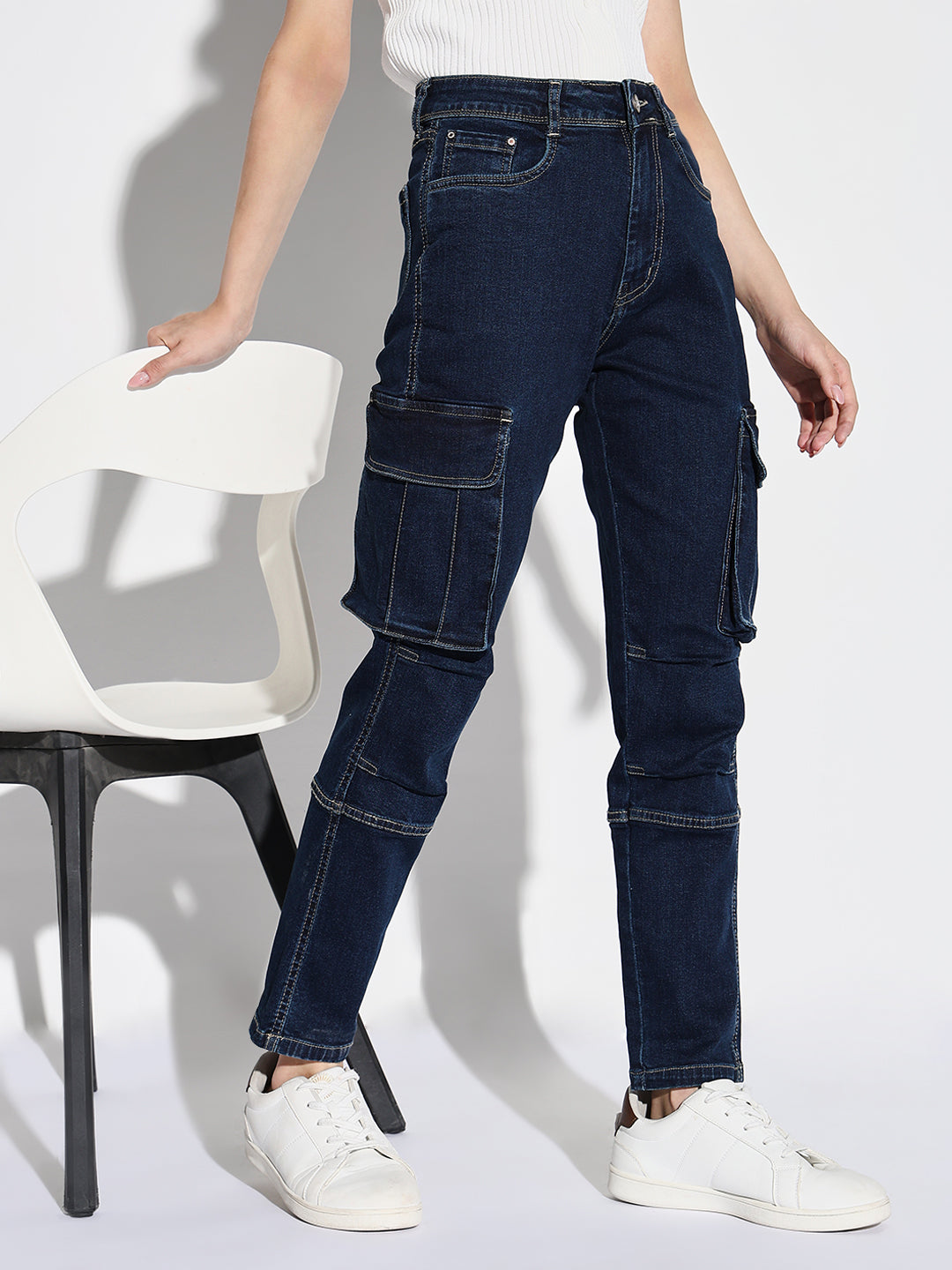 Women's Navy Blue Comfort Straight Fit Light Fade Stretchable Jeans