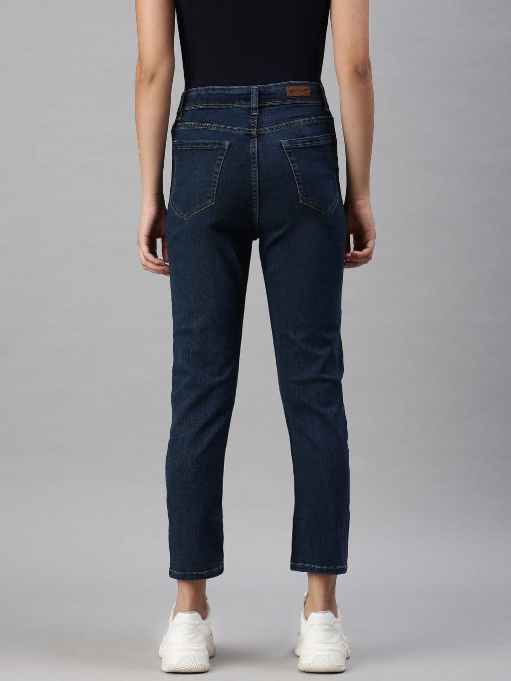 Women's Blue High-Rise Stretchable Mom Fit Clean Look Jeans