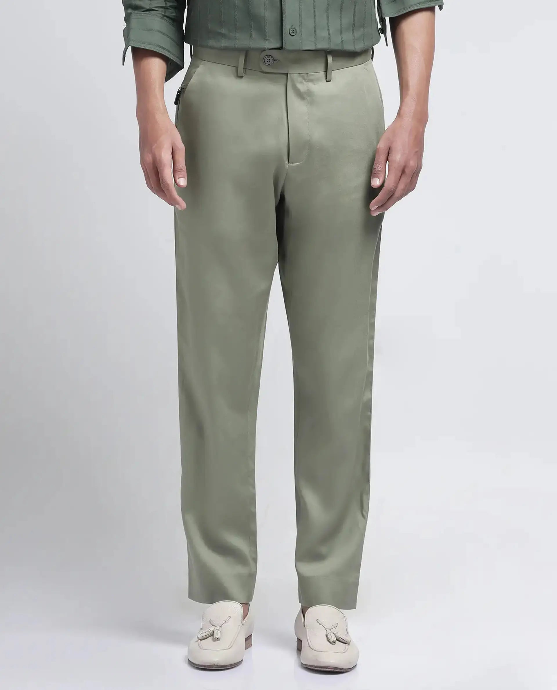 Rare Rabbit Men's Ugo Dusky Green Cotton Blend Plain Regular Fit Trouser
