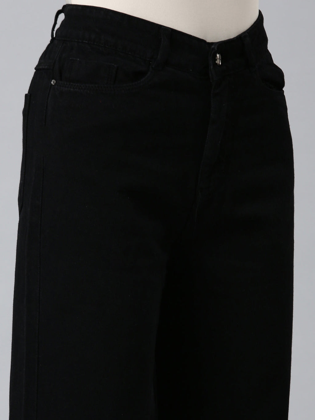 Women's Black High Rise Straight Fit Denim Jeans