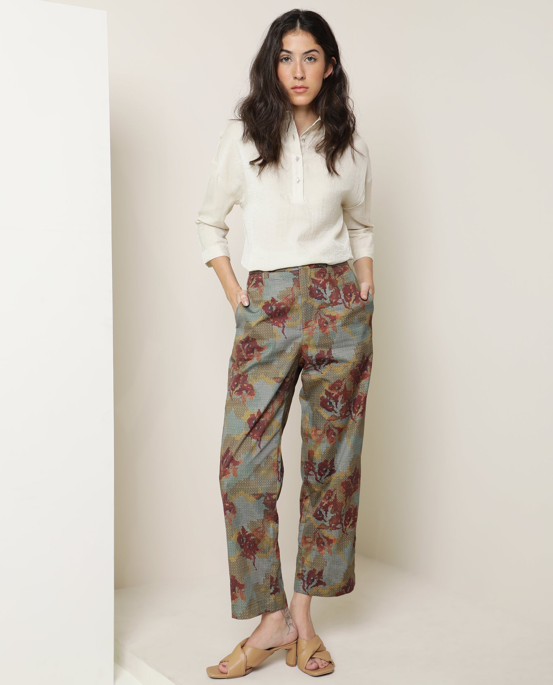 Rareism Women's Milan Olive Cotton Floral Print Ankle Length Tailored Trouser