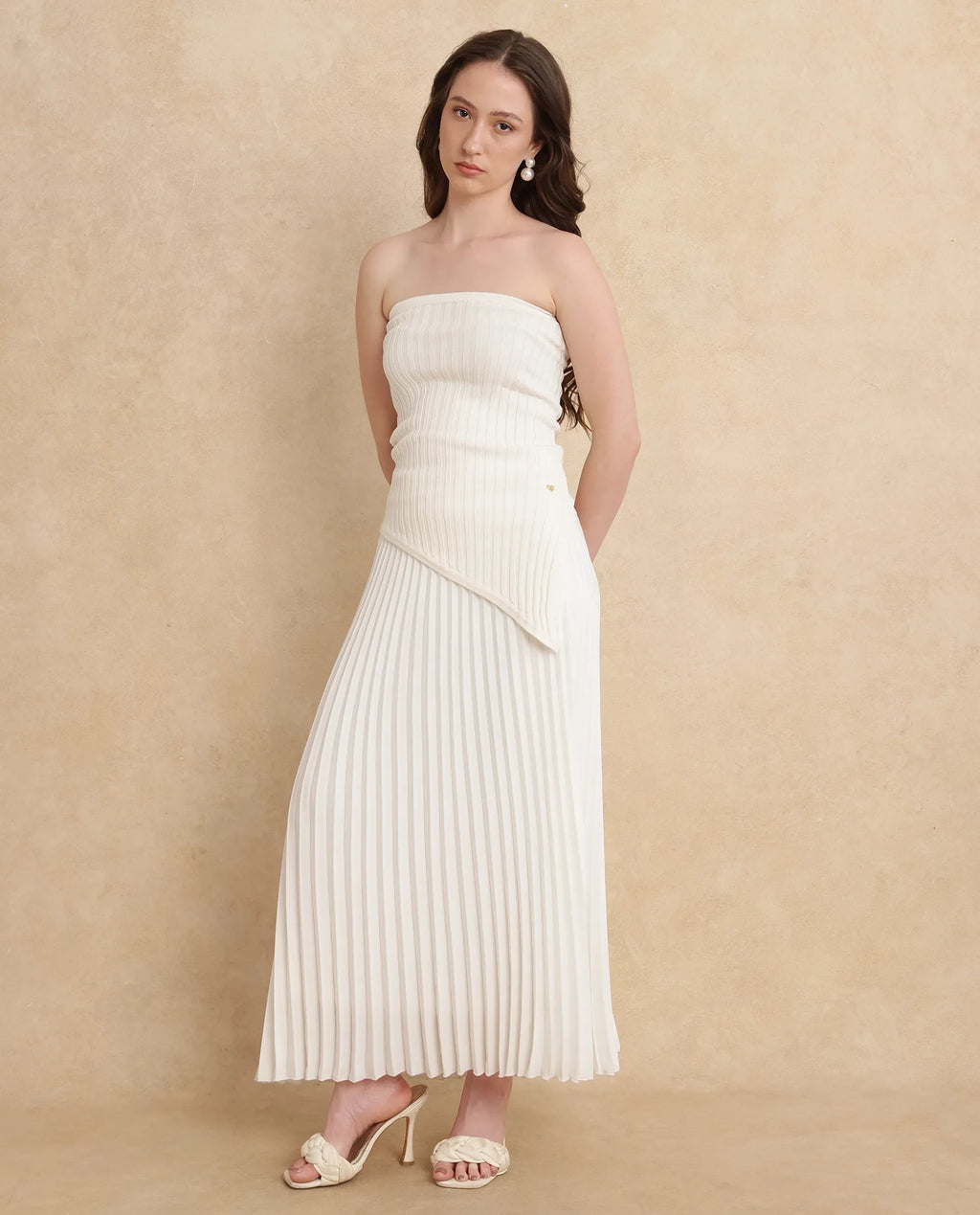 Rareism Women's Jansu Off White Polyester Plain Midi Flared Skirt