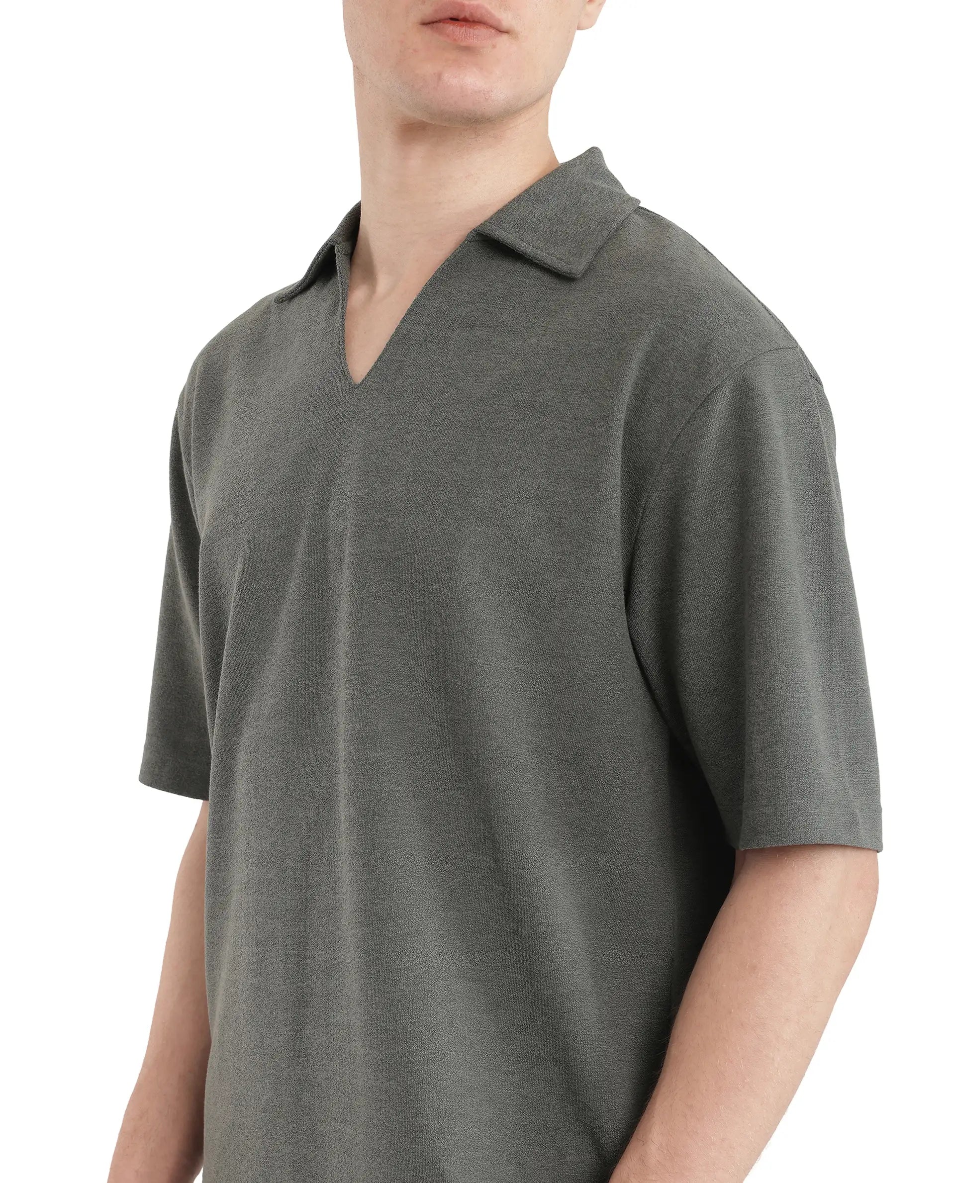 Rare Rabbit Men's Jawal Olive Cotton Blend Plain Oversized Fit Half Sleeve Polo